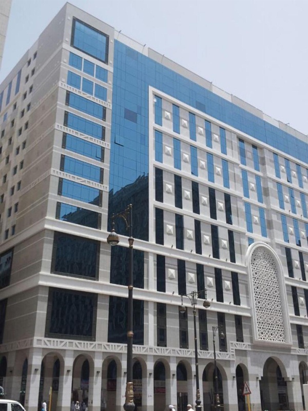 Nozol Royal Inn Hotel image 1
